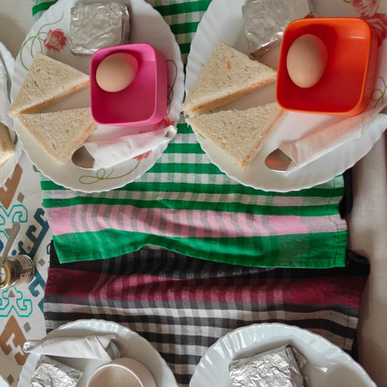 Breakfast sandwiches and boiled eggs
